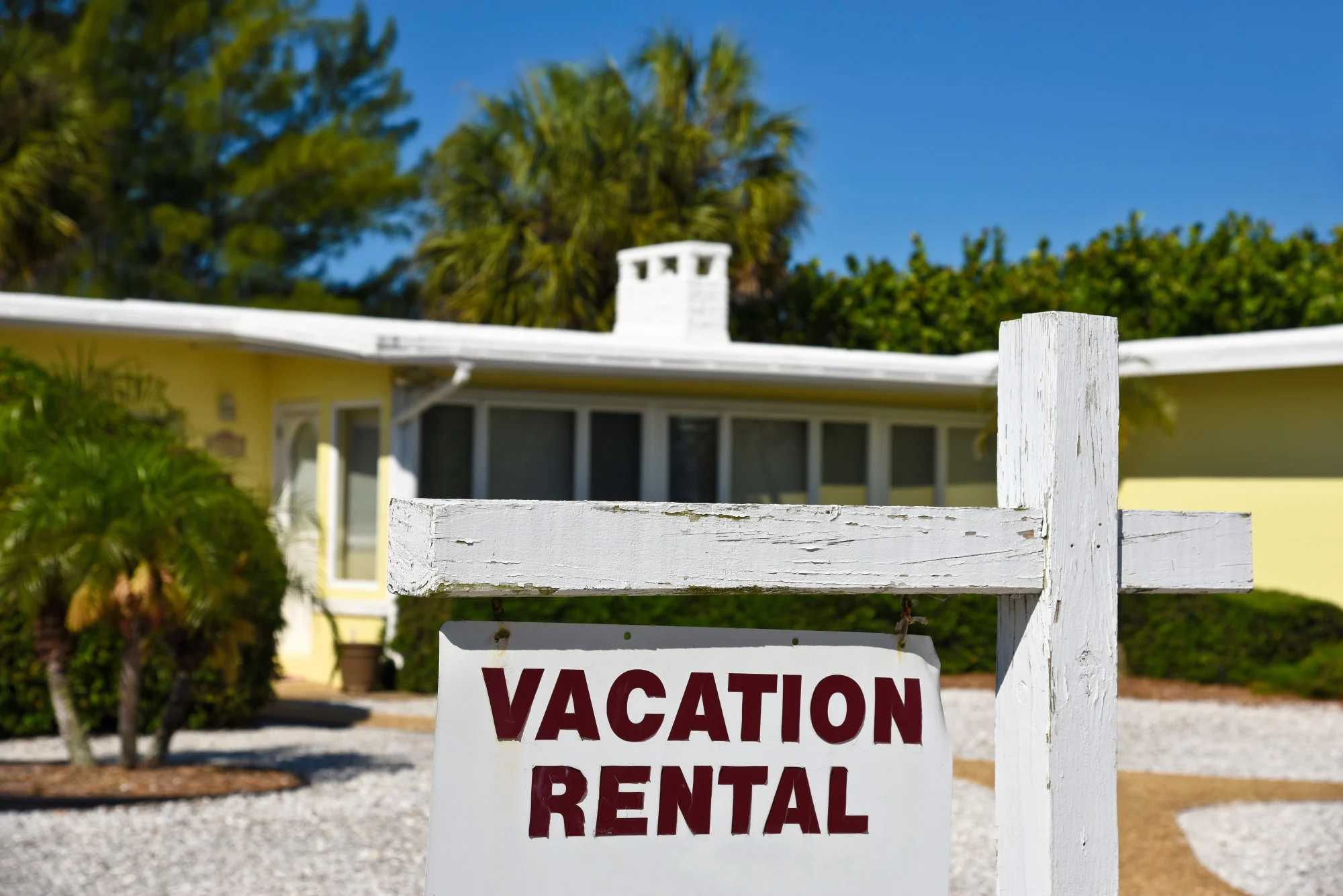 Screening Guests for Vacation Rentals in Avalon, NJ: 4 Easy Methods